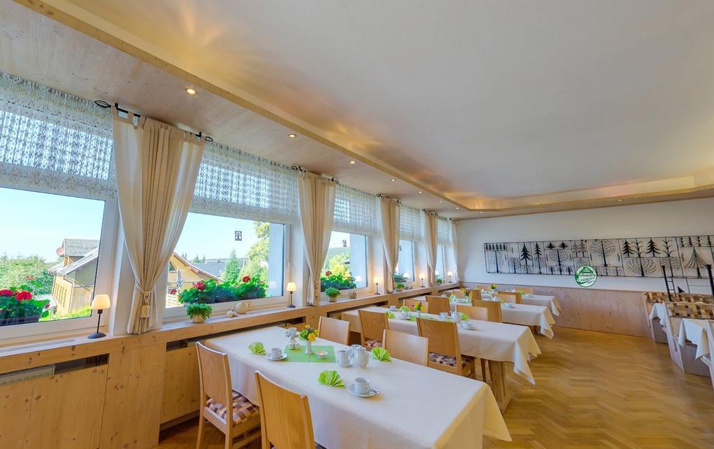 Ferienhotel Muehlleithen Klingenthal Exterior foto